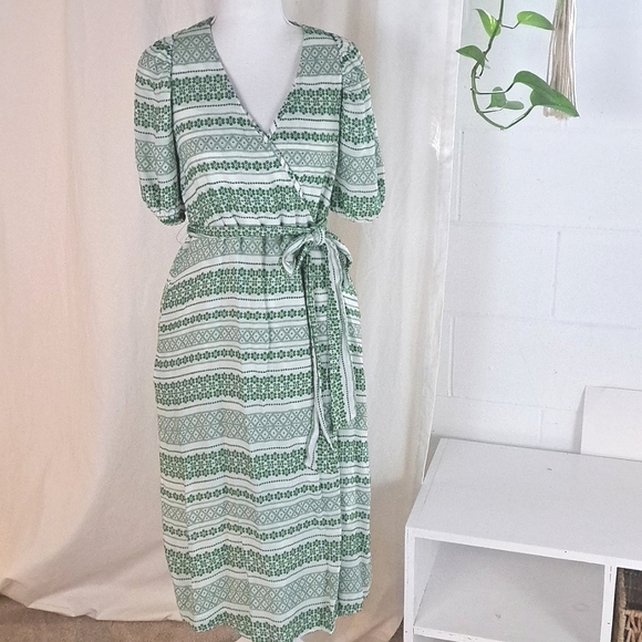 Ann Taylor midi wrap puff sleeve peasant dress green floral stripe embroidery 4P - Picture 1 of 17